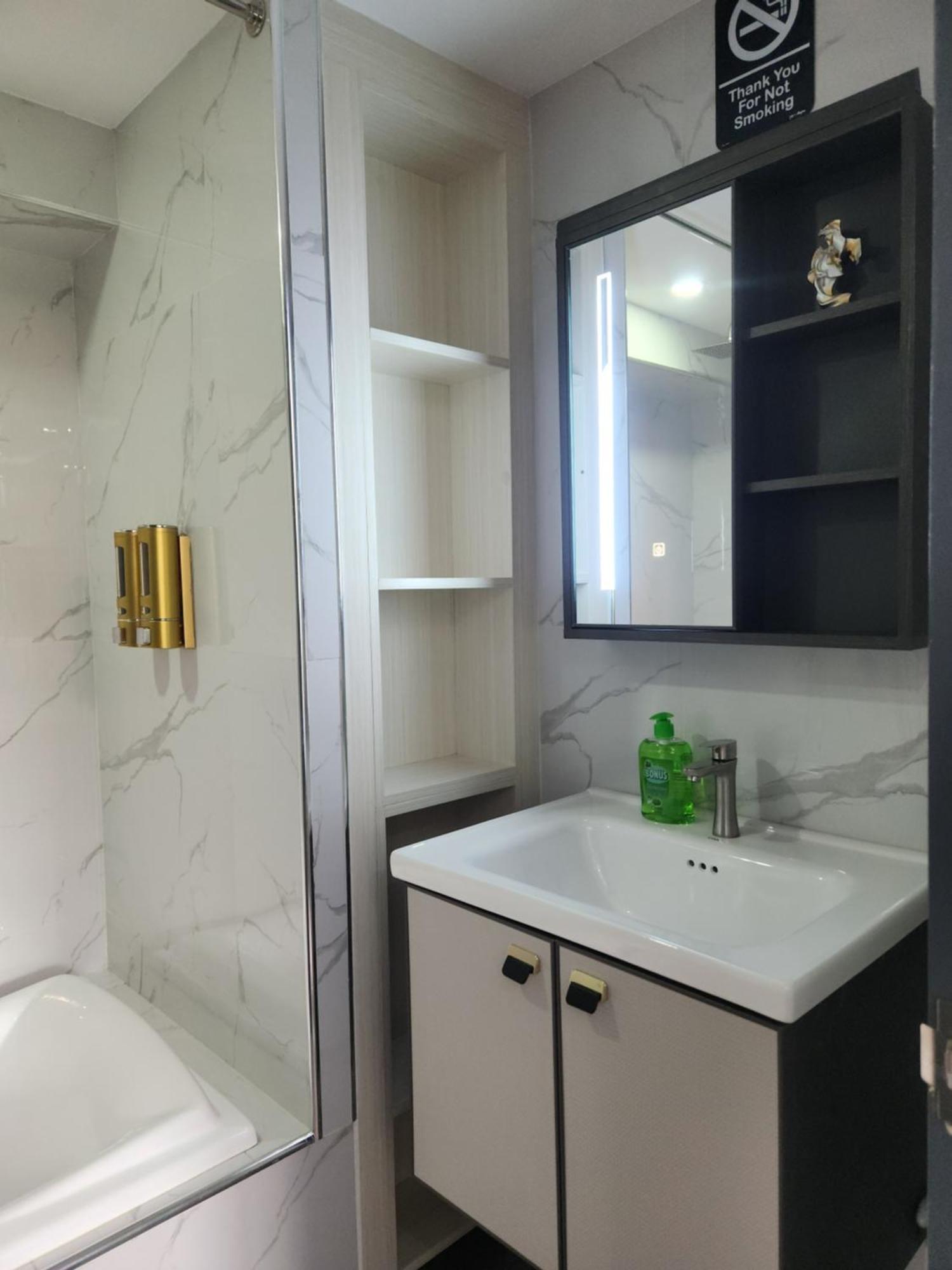 Condo Azur Suites B316 Near Airport, Netflix, Stylish, Cozy With Swimming Pool 麦克坦 外观 照片