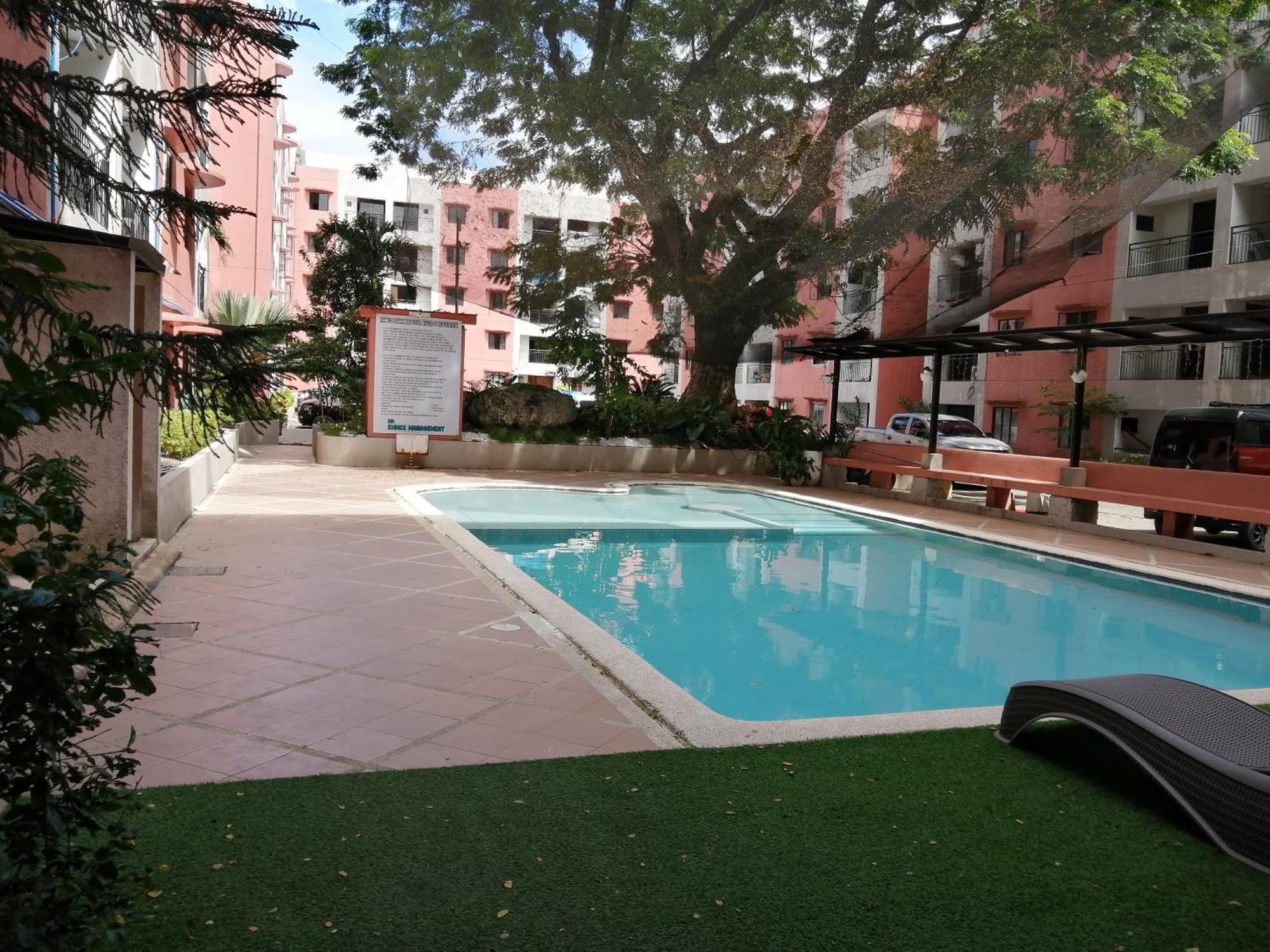 Condo Azur Suites B316 Near Airport, Netflix, Stylish, Cozy With Swimming Pool 麦克坦 外观 照片